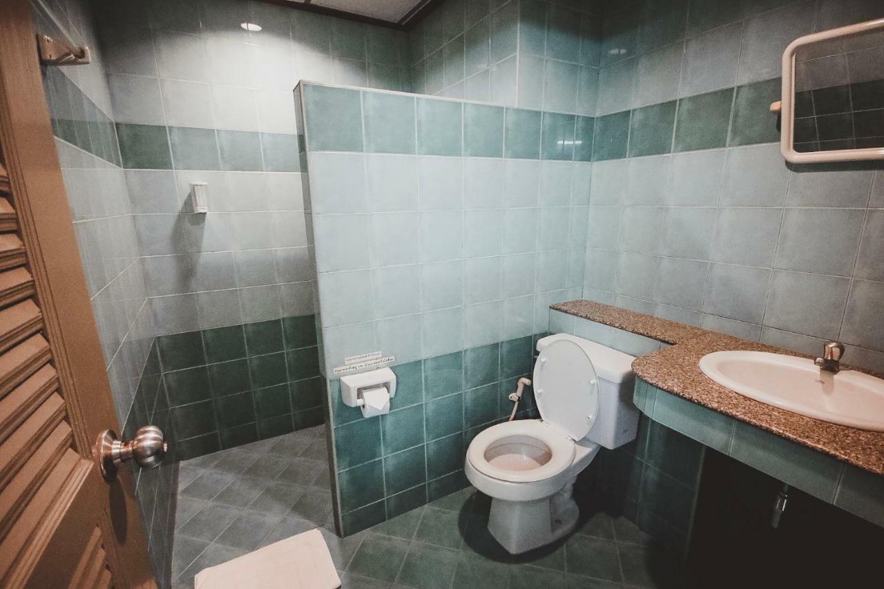 Ava Hotel Phitsanulok Εξωτερικό φωτογραφία